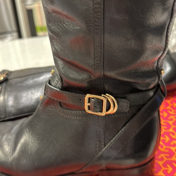 Tory Burch Calista Leather Logo Boots - Picture 3 of 10